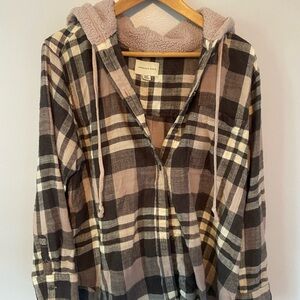 American Eagle plaid flannel jacket with hood